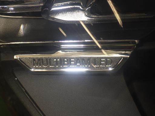 564684002　　クリックすると、もっと大きい画像を表示