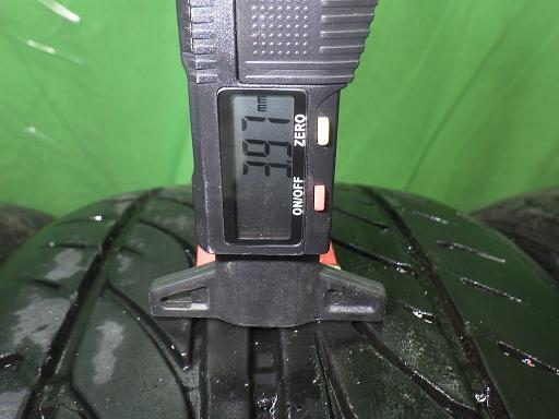 564968002　　クリックすると、もっと大きい画像を表示