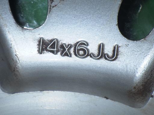 565363001　　クリックすると、もっと大きい画像を表示