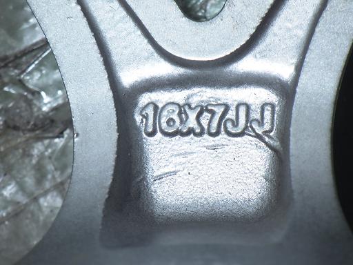 565850001　　クリックすると、もっと大きい画像を表示