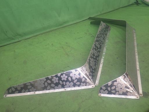 566054004　　クリックすると、もっと大きい画像を表示