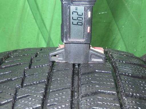 563577001　　クリックすると、もっと大きい画像を表示