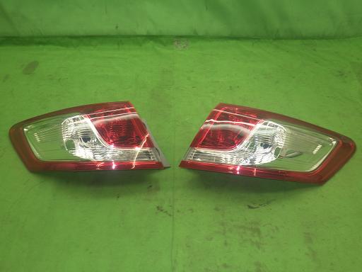 563884002　　クリックすると、もっと大きい画像を表示