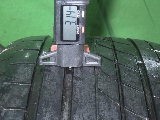 563909001　　クリックすると、もっと大きい画像を表示