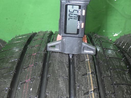 564553001　　クリックすると、もっと大きい画像を表示