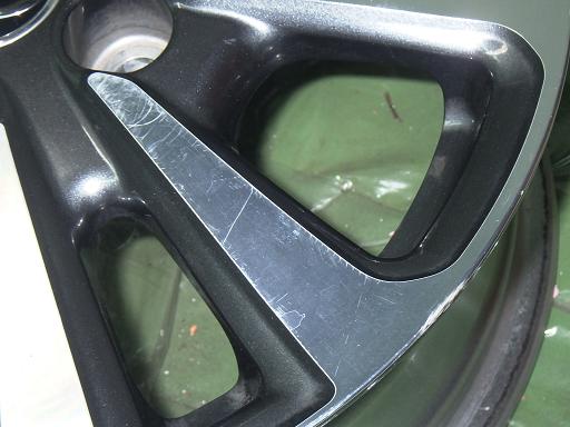 564732001　　クリックすると、もっと大きい画像を表示