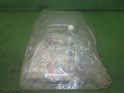 565541017　　クリックすると、もっと大きい画像を表示