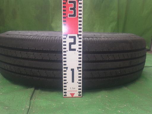 565953004　　クリックすると、もっと大きい画像を表示