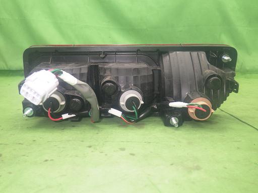 564226004　　クリックすると、もっと大きい画像を表示