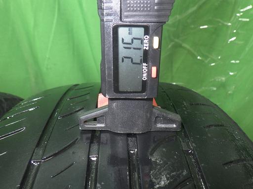 564984001　　クリックすると、もっと大きい画像を表示