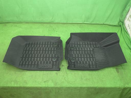 565258005　　クリックすると、もっと大きい画像を表示