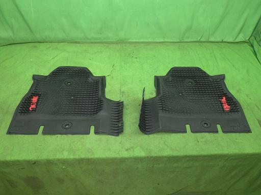 565258007　　クリックすると、もっと大きい画像を表示