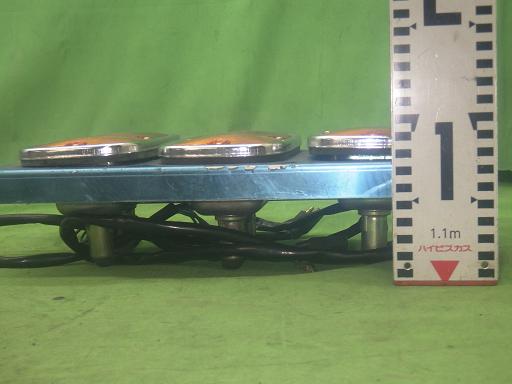 565610001　　クリックすると、もっと大きい画像を表示