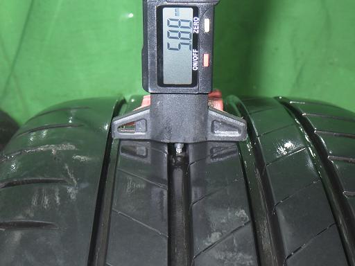 565998001　　クリックすると、もっと大きい画像を表示