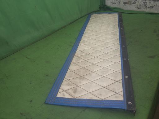 566009004　　クリックすると、もっと大きい画像を表示