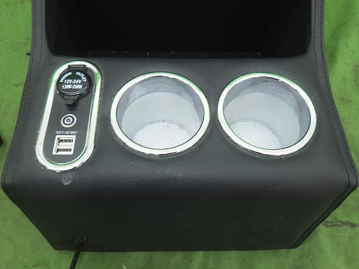 566105001　　クリックすると、もっと大きい画像を表示