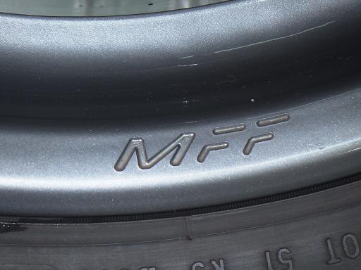 563710001　　クリックすると、もっと大きい画像を表示