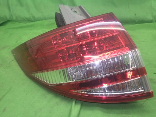 563908001　　クリックすると、もっと大きい画像を表示