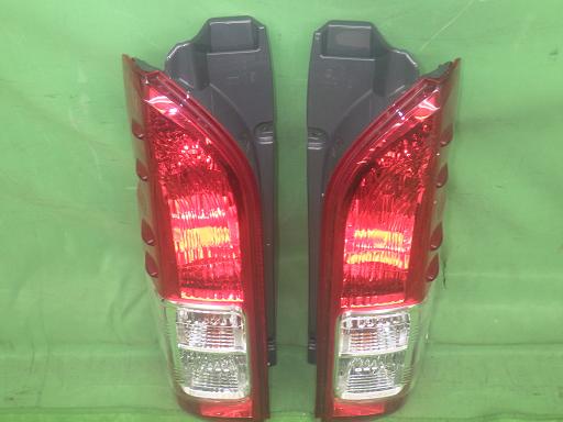 564872001　　クリックすると、もっと大きい画像を表示