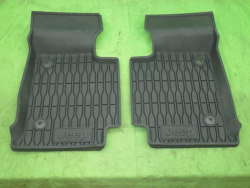 565258006　　クリックすると、もっと大きい画像を表示