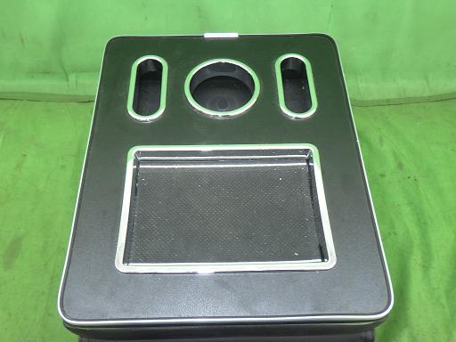 566105001　　クリックすると、もっと大きい画像を表示