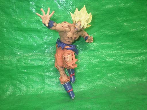 561295001　　クリックすると、もっと大きい画像を表示