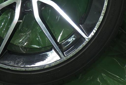 563629001　　クリックすると、もっと大きい画像を表示