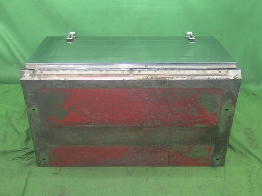 564008002　　クリックすると、もっと大きい画像を表示