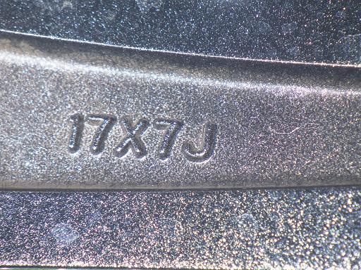 564728002　　クリックすると、もっと大きい画像を表示