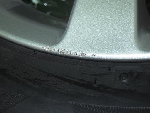 564805002　　クリックすると、もっと大きい画像を表示