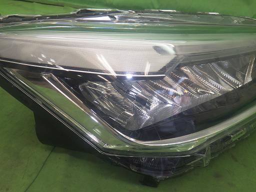 564945008　　クリックすると、もっと大きい画像を表示