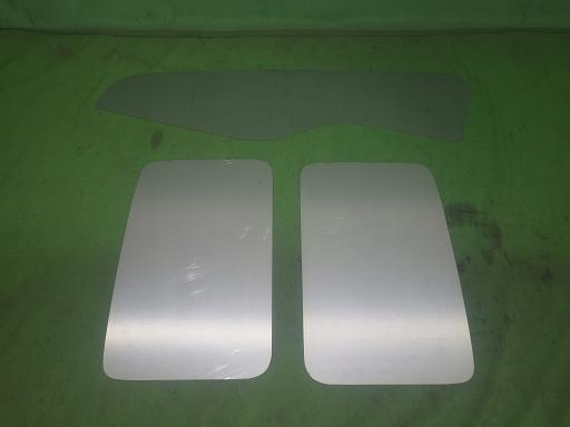 565215002　　クリックすると、もっと大きい画像を表示