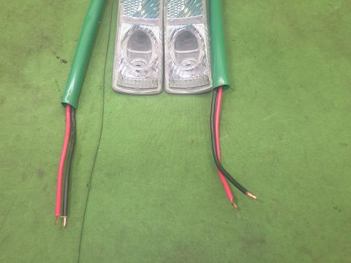 565218008　　クリックすると、もっと大きい画像を表示