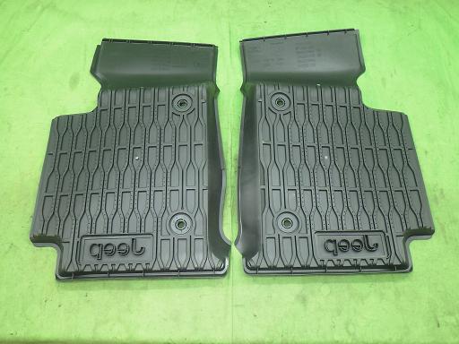 565258006　　クリックすると、もっと大きい画像を表示