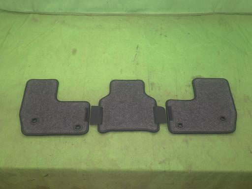 565284001　　クリックすると、もっと大きい画像を表示