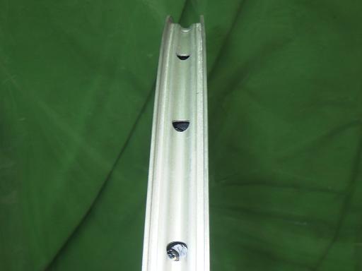 565782004　　クリックすると、もっと大きい画像を表示