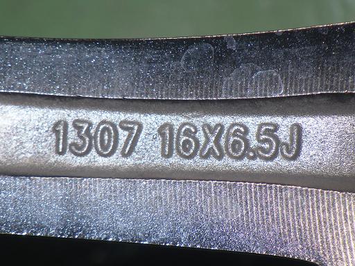 565950001　　クリックすると、もっと大きい画像を表示