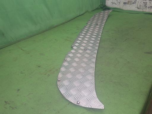 566009004　　クリックすると、もっと大きい画像を表示